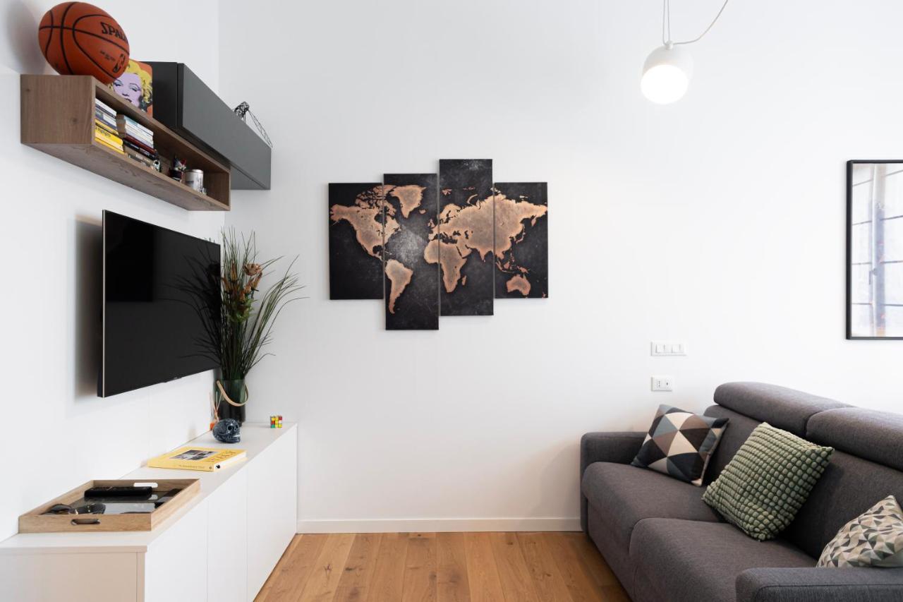 Ferienwohnung Elegante Bilocale In De Angeli - Piazzale Siena Mailand Exterior foto